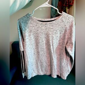 Women’s long sleeve shirt